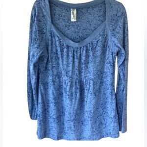 Aventura Dress and Top long sleeve lined dress AND Top burnout blue Both Large